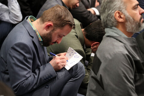 تصاویر/ مراسم انس با قرآن در اولین روز از ماه مبارک رمضان با حضور رهبر انقلاب