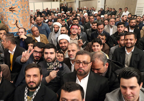 تصاویر/ مراسم انس با قرآن در اولین روز از ماه مبارک رمضان با حضور رهبر انقلاب