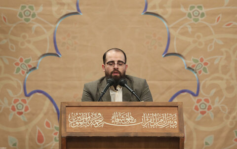 تصاویر/ مراسم انس با قرآن در اولین روز از ماه مبارک رمضان با حضور رهبر انقلاب