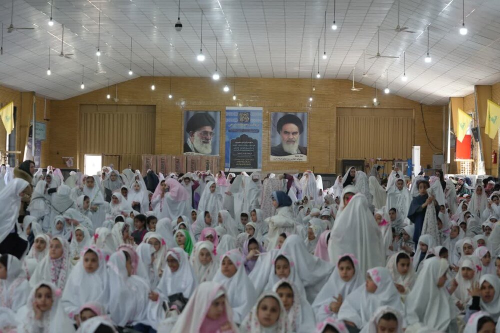 ۳۰۰۰ دانش‌آموز فردیسی در مراسم جشن تکلیف