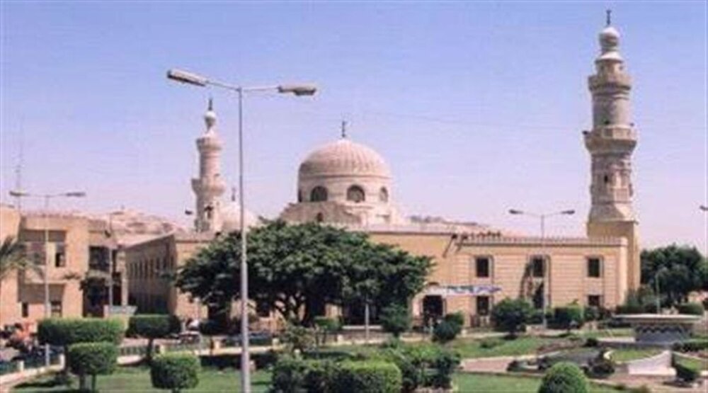 سیده نفیسه؛ بانوی زهد و کرامت که مصر را شیفته خود کرد