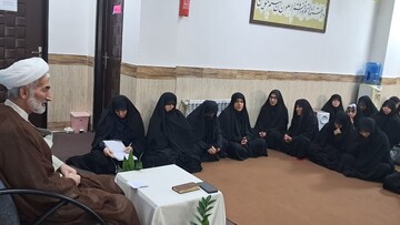 ماه مبارک رمضان تجلی مغفرت الهی و زمینه‌ساز بازسازی اخلاقی انسان‌ها است