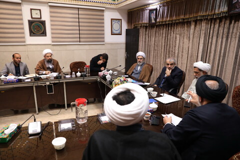 تصاویر/ نشست فرایند ارتباطات و تعاملات حوزه با پژوهشکده شورای نگهبان