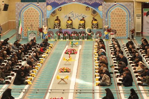 تصاویر/ مراسم جزء خوانی قرآن کریم در مصلای امام خمینی (ره) ارومیه