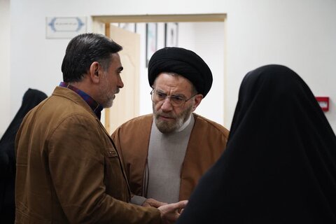 ملاقات عمومی با نماینده ولی فقیه در لرستان