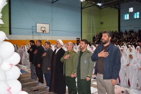 تصاویر/ مراسم جشن تکلیف دانش آموزان سوم ابتدائی در شهرستان شوط