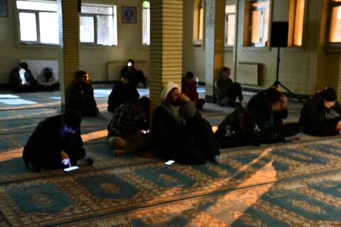 تصاویر/ آیین مناجات خوانی در مدرسه علمیه تکاب