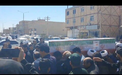 مراسم تشییع روحانی جهادگر شهید صادق محمودی