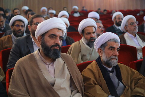 تصاویر / مراسم دیدار همکاران محترم مدیریت حوزه علمیه قم با آیت الله اعرافی