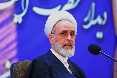 تصاویر / مراسم دیدار همکاران محترم مدیریت حوزه علمیه قم با آیت الله اعرافی