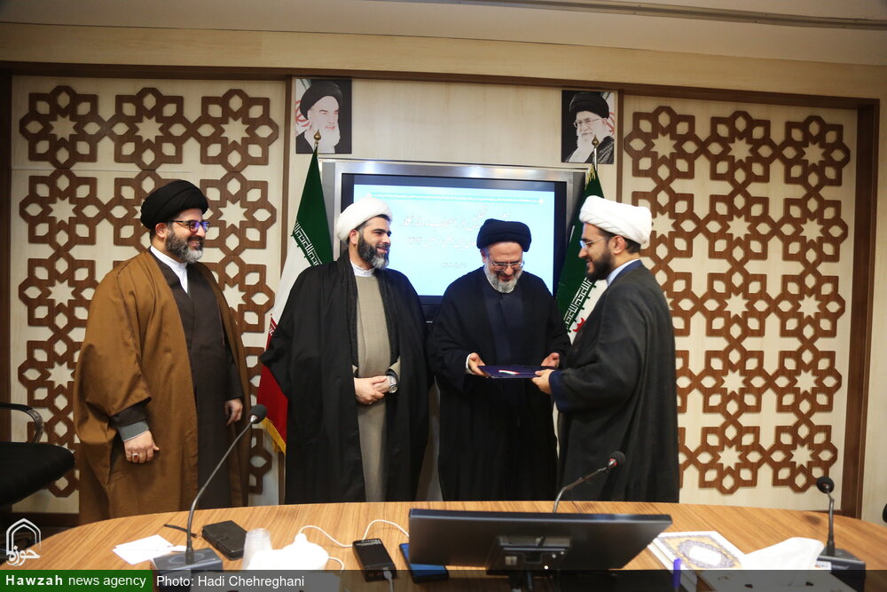 تصاویر/ نشست تجلیل از اصحاب رسانه همکار در همایش مبلغان بین المللی اربعین 1403 تصاویر/ نشست تجلیل از اصحاب رسانه همکار در همایش مبلغان بین المللی اربعین 1403