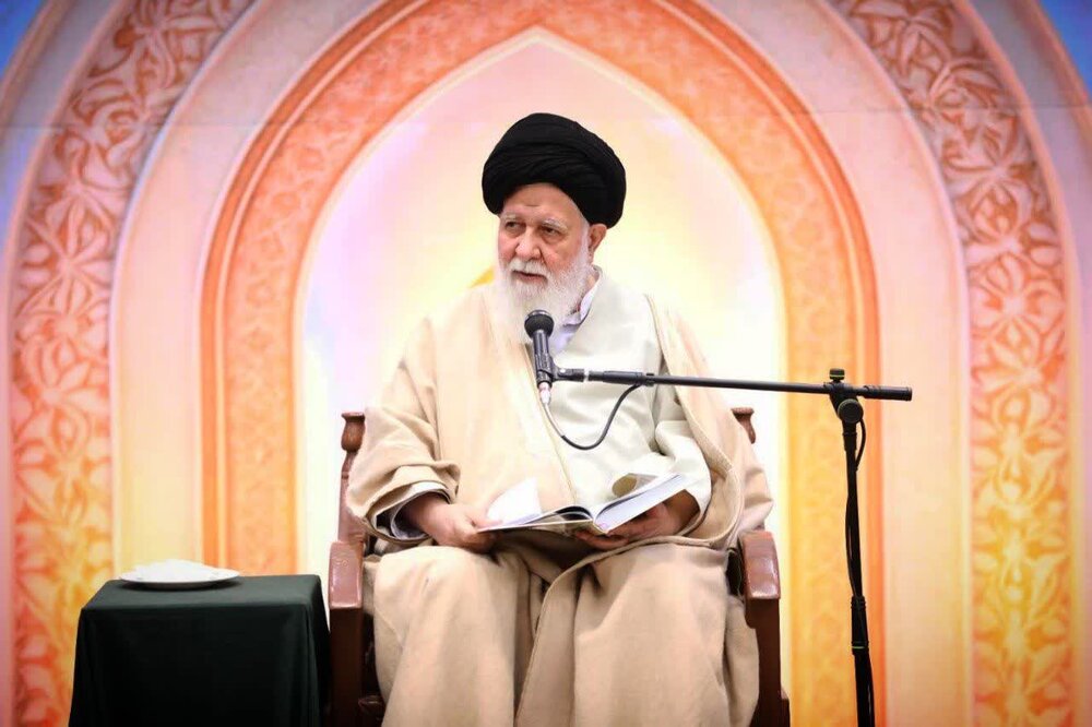 فردگرایی مدرن عامل انزوای اجتماعی در جوامع امروز است