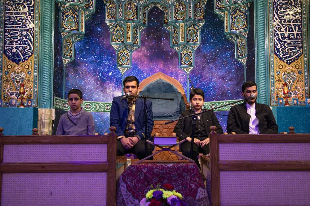 تصاویر/ مراسم ویژه ماه مبارک رمضان در هیئت انصار ولایت یزد
