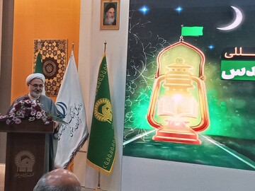 امام رضا(ع) الگوی معنوی و راهگشا در دنیای امروز است