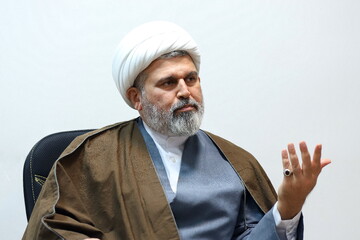 روحانیت همواره در کنار مردم و در صحنه‌های بحرانی حاضر است