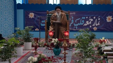 برگزاری دومین جلسه تفسیر قرآن کریم در مصلای نماز جمعه کرج