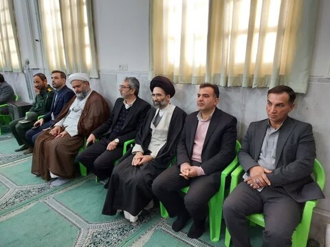 نواخت زنگ جشن نیکوکاری در کاشان