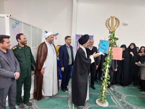 نواخت زنگ جشن نیکوکاری در کاشان