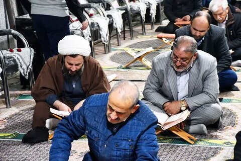 تصاویر/ مراسم جزء خوانی قرآن کریم در مسجد در مسجد حضرت فاطمه الزهرا (س) قمسال  خوی