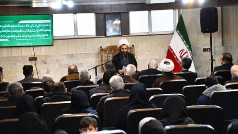 تصاویر/ پنجاه و یکمین جلسه تفسیر قرآن کریم در خوی