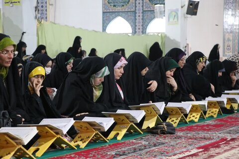 تصاویر برگزاری مراسم جزخوانی قرآن کریم در بروجرد