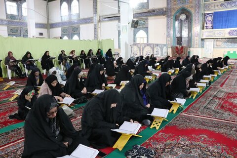 تصاویر برگزاری مراسم جزخوانی قرآن کریم در بروجرد