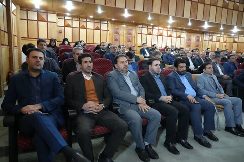 جلسه شورای اداری لرستان