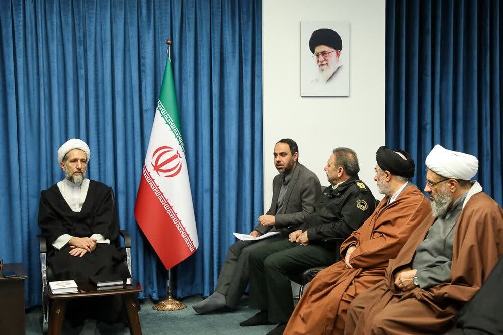 نخستین جلسه هماهنگی نماز عید فطر در قزوین برگزار شد + عکس