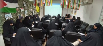 صبوری والدین نقش بسزایی در تربیت فرزندان دارد