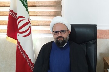 کاشت درخت صدقه جاریه است