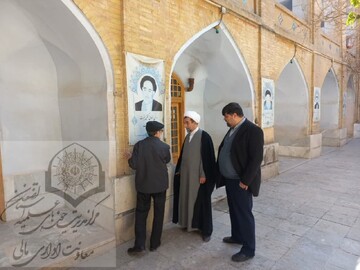 بازدید معاون حوزه علمیه اصفهان از روند مرمت و بازسازی مدرسه علمیه جده کوچک