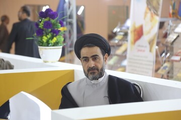 شناساندن ظرفیت های عظیم حوزه از برکات نمایشگاه قرآن است