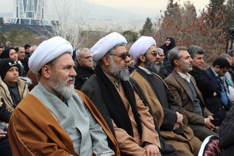 حضور مدیر حوزه علمیه استان تهران در مراسم روز درخت کاری و هفته منابع طبیعی