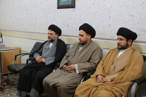 تصاویر/دیدار مدیر حوزه علمیه خوزستان با اساتید و کادر مدرسه علمیه امام جعفر صادق (ع) شهرستان سوسنگرد