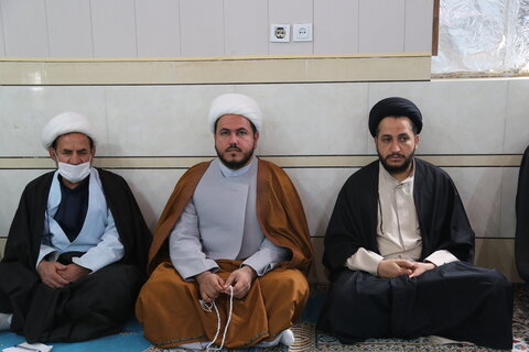 تصاویر/نشست صمیمانه مدیر حوزه علمیه خوزستان با طلاب مدرسه امام صادق(ع) شهرستان سوسنگرد