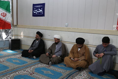 تصاویر/نشست صمیمانه مدیر حوزه علمیه خوزستان با طلاب مدرسه امام صادق(ع) شهرستان سوسنگرد