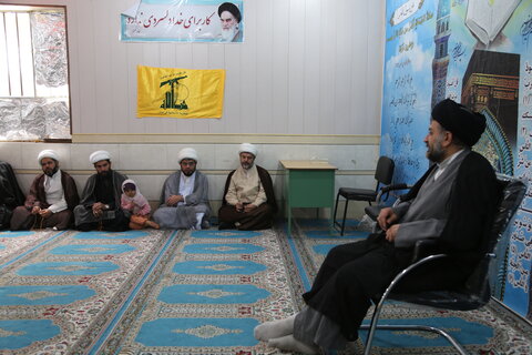 تصاویر/نشست صمیمانه مدیر حوزه علمیه خوزستان با طلاب مدرسه امام صادق(ع) شهرستان سوسنگرد