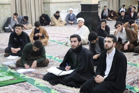 جلسه اخلاق در حوزه علمیه بناب