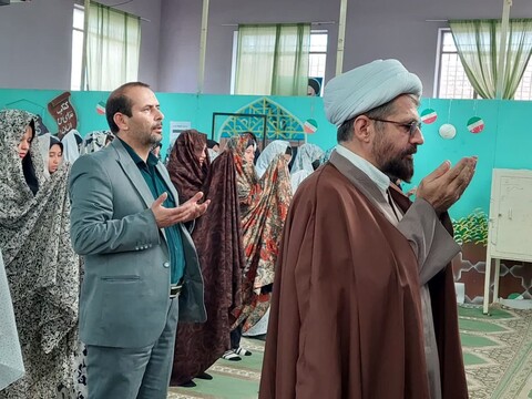 تصاویر / سخنرانی امام جمعه شهرستان خرمدره در آموزشگاه دخترانه رافت