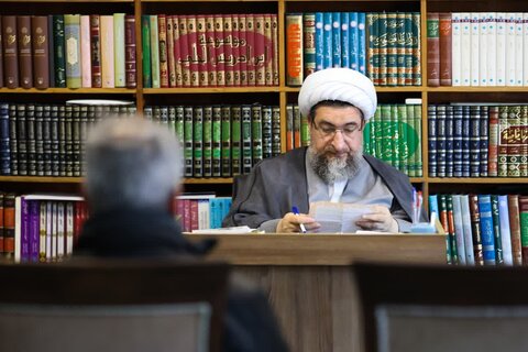 تصاویر | دیدار هفتگی چهره به چهره و گفتگوی صمیمی  اقشار مختلف مردم با نماینده ولی فقیه در آذربایجان شرقی