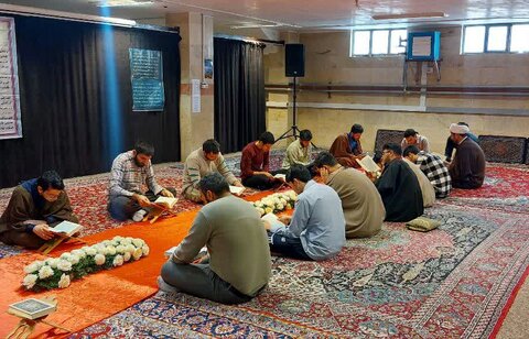 تصاویر/برنامه جزء خوانی روزانه طلاب مدرسه علمیه امام صادق (ع) شهرستان قروه