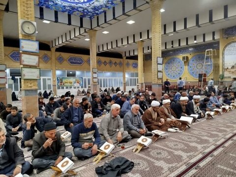 تصاویر/  محفل انس با قرآن کریم در مدرسه علمیه سلماس