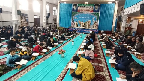 تصاویر/ مراسم جمع خوانی قرآن کریم در شاهین دژ
