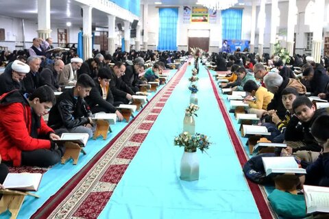 تصاویر/ مراسم جمع خوانی قرآن کریم در شاهین دژ