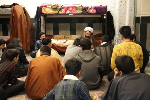 تصاویر/ سلسله نشست های اخلاقی طلاب مدرسه علمیه امام خامنه ای ارومیه