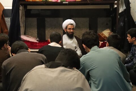 تصاویر/ سلسله نشست های اخلاقی طلاب مدرسه علمیه امام خامنه ای ارومیه