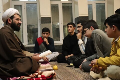 تصاویر/ سلسله نشست های اخلاقی طلاب مدرسه علمیه امام خامنه ای ارومیه