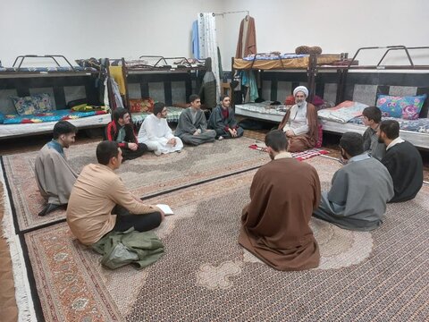 تصاویر/ سلسله نشست های اخلاقی طلاب مدرسه علمیه امام خامنه ای ارومیه