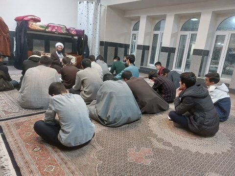 تصاویر/ سلسله نشست های اخلاقی طلاب مدرسه علمیه امام خامنه ای ارومیه