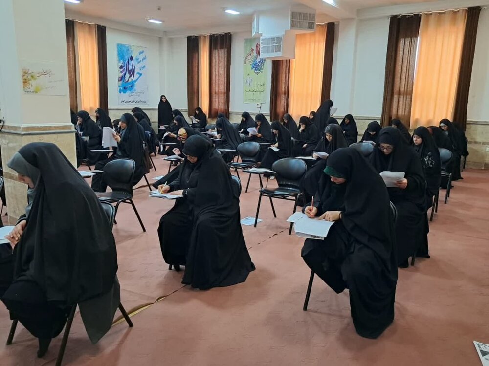 افزایش رشته‌های سطح سه حوزه علمیه خواهران لرستان